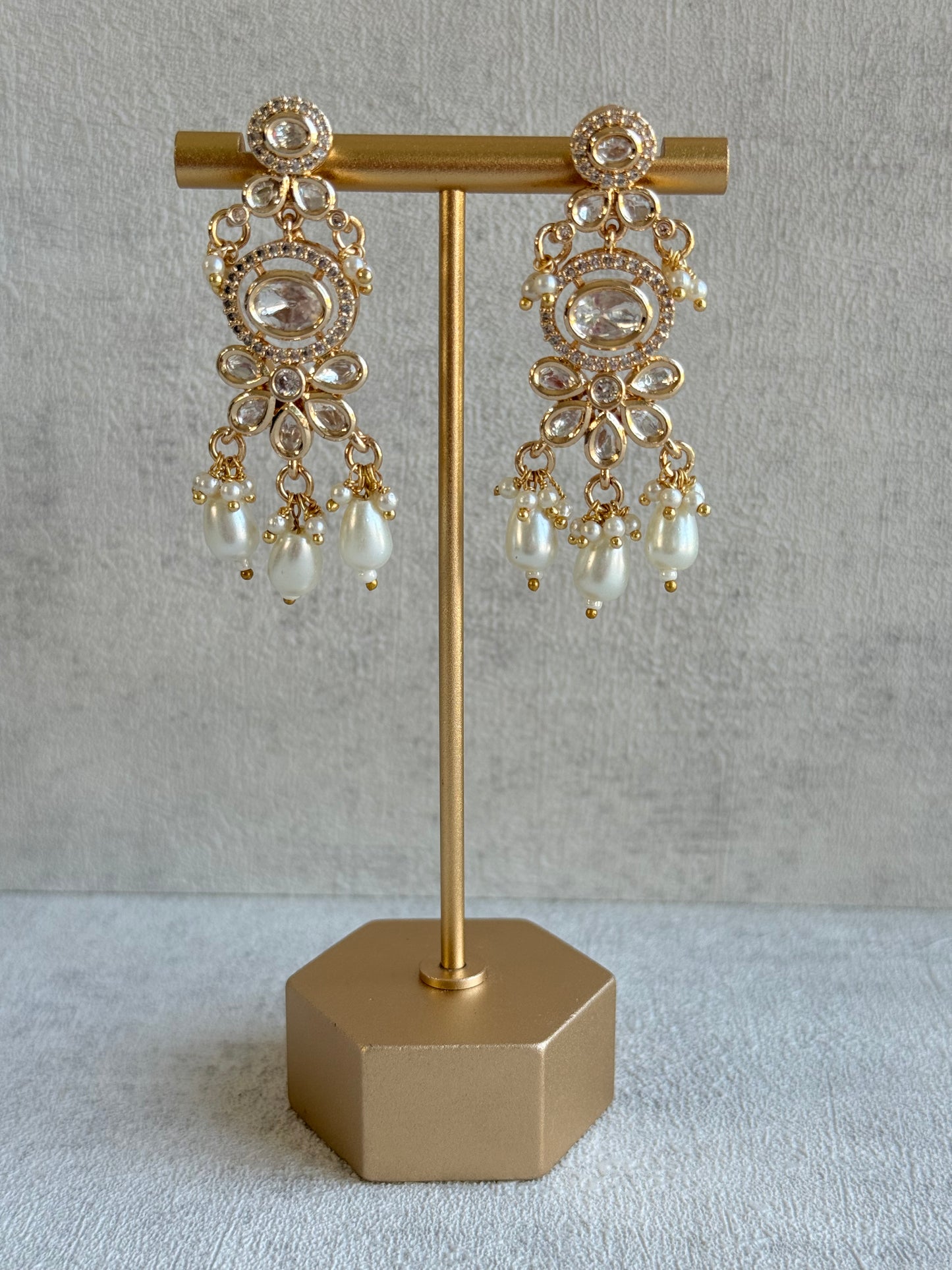 Ayura Designs Ipsita Necklace Set with Earrings – Kundan & Pearl Drop Detailing