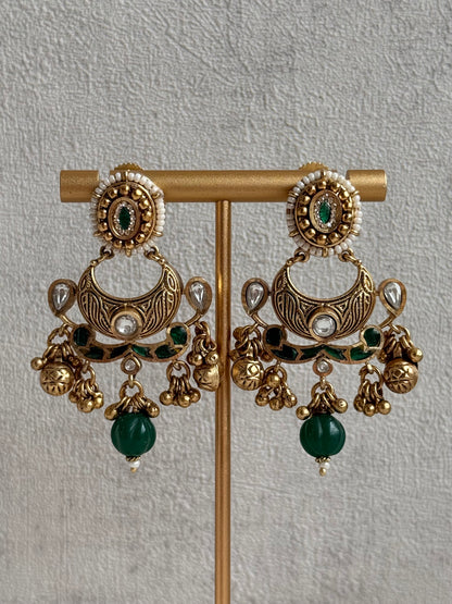 Ayura Designs Sufna Choker Set with Earrings – Emerald Green Stones, Pearl Strands & Kundan Detailing