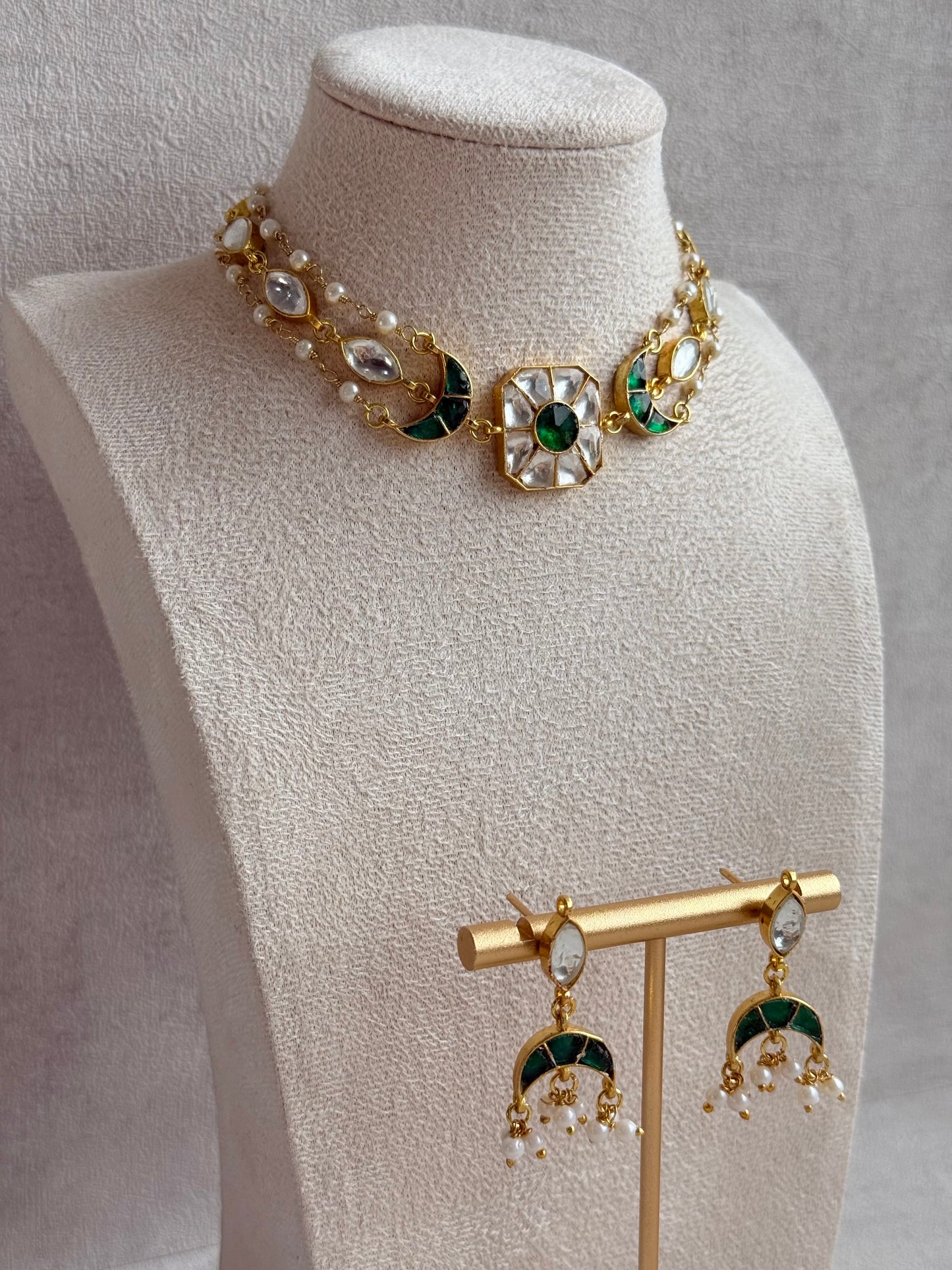 Ayura Designs Mahi Choker Set with Earrings – Meenakari Kundan Emerald Green & Ivory Detailing