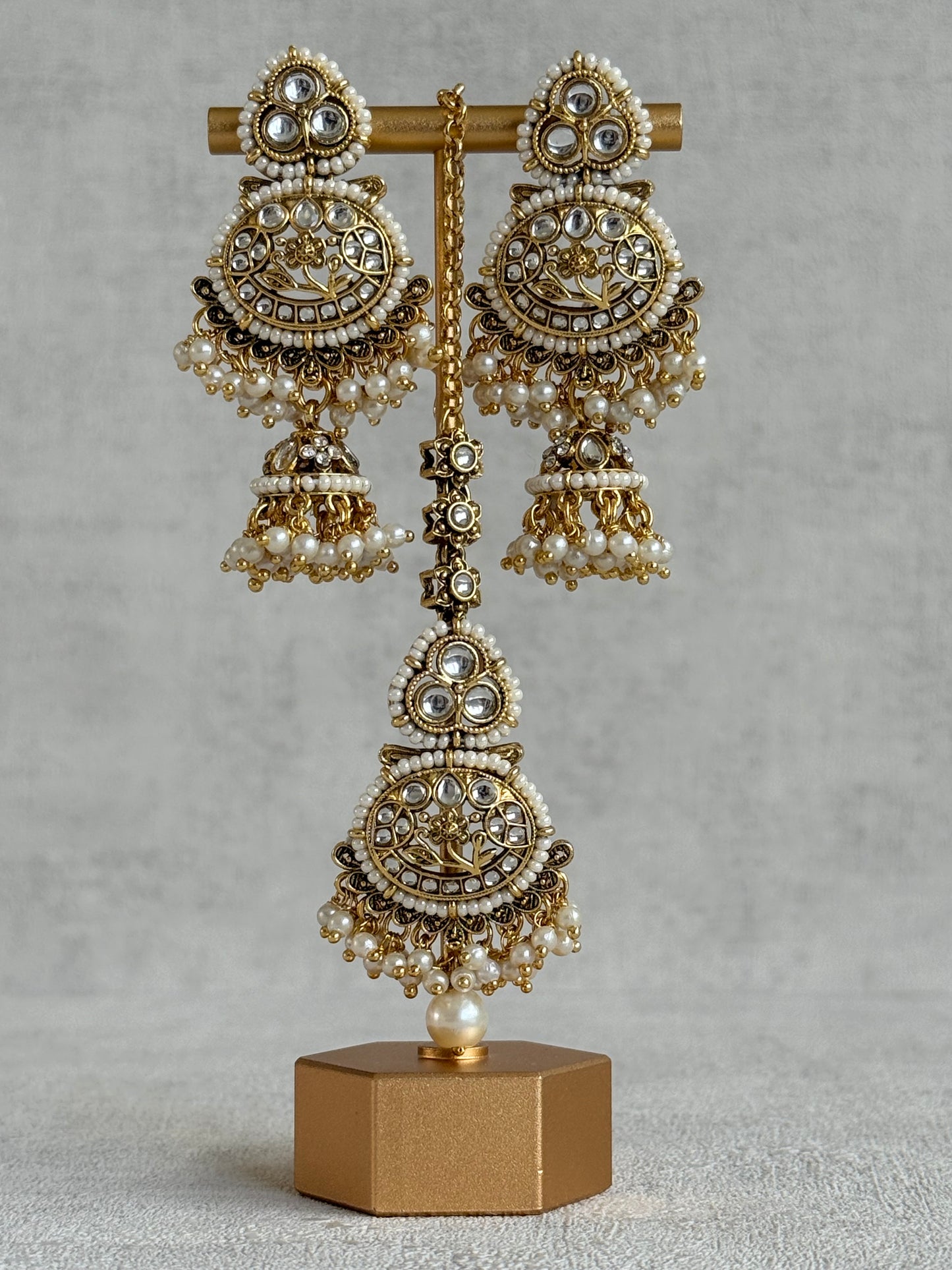 Ayura Designs Krisha Tikka Set with Earrings – Kundan Floral Design & Pearl Jhumkis