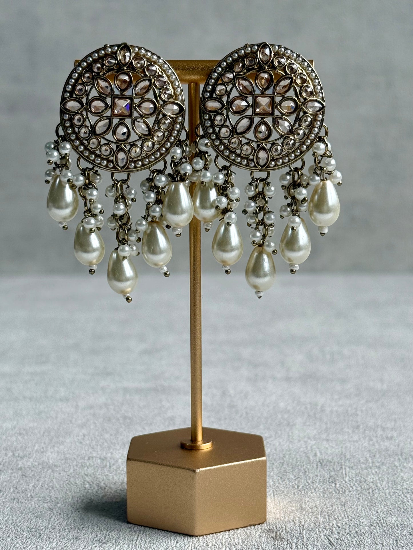 Ayura Designs Aynoor Earrings – Antique Gold Finish with Mirror-Cut Stones & Pearl Drops