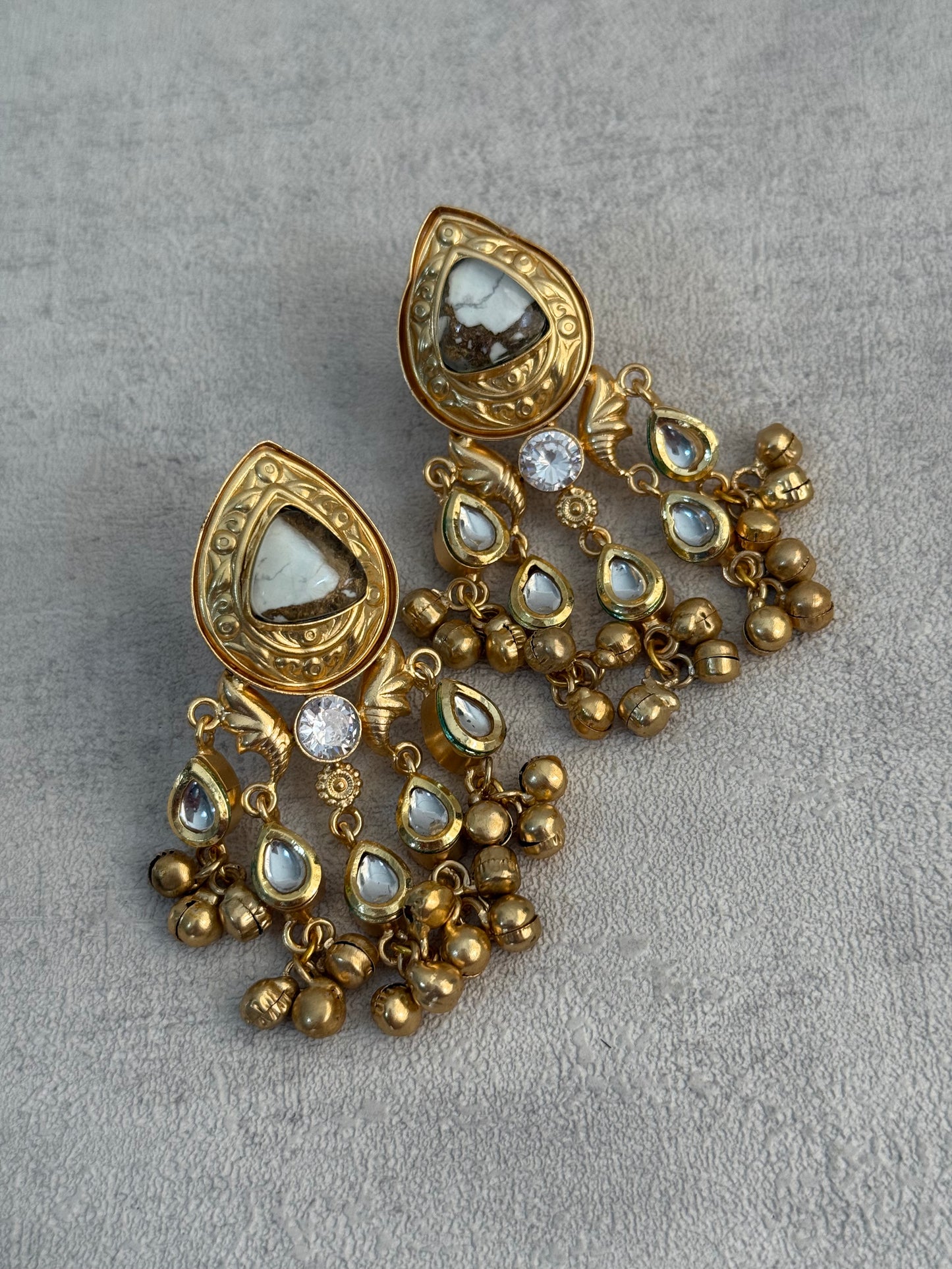Ayura Designs Arheer Earrings – White & Bronze Marble with Kundan Detailing & Antique Gold Ghungroos