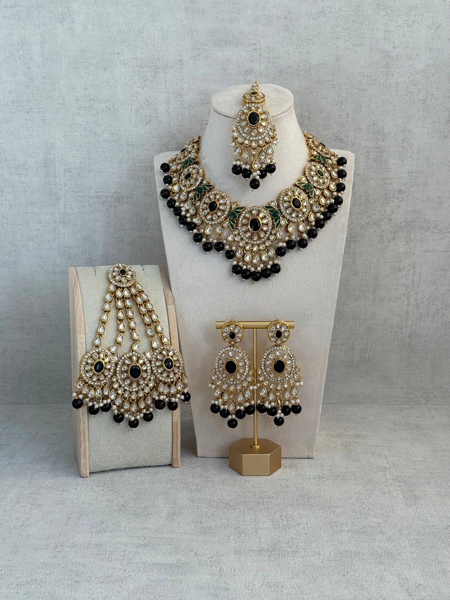 Ayura Designs Zara Set with Necklace, Earrings, Tikka & Passa – Antique Gold with Kundan Detailing & Black Beads