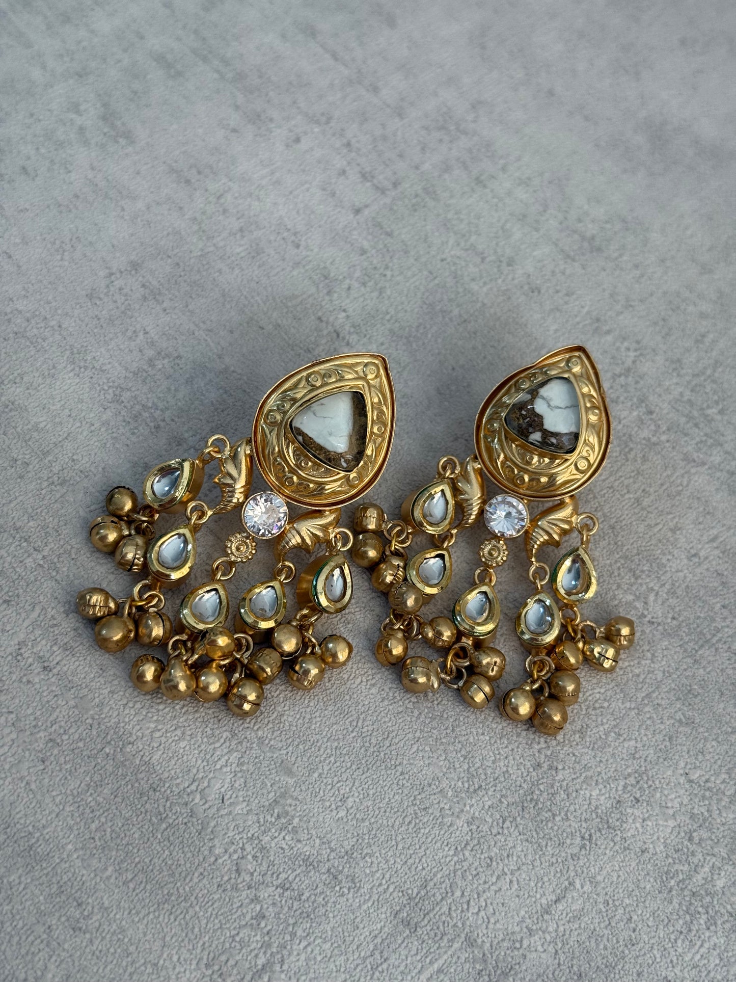 Ayura Designs Arheer Earrings – White & Bronze Marble with Kundan Detailing & Antique Gold Ghungroos