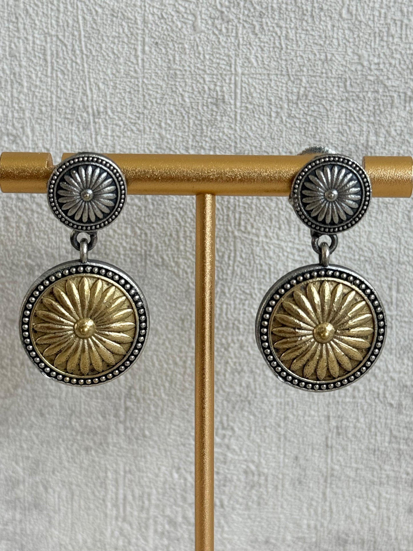 Ayura Designs Surmai Necklace Set with Earrings – Dual Tone Oxidised Necklace with Disc Motifs & Geometric Detailing