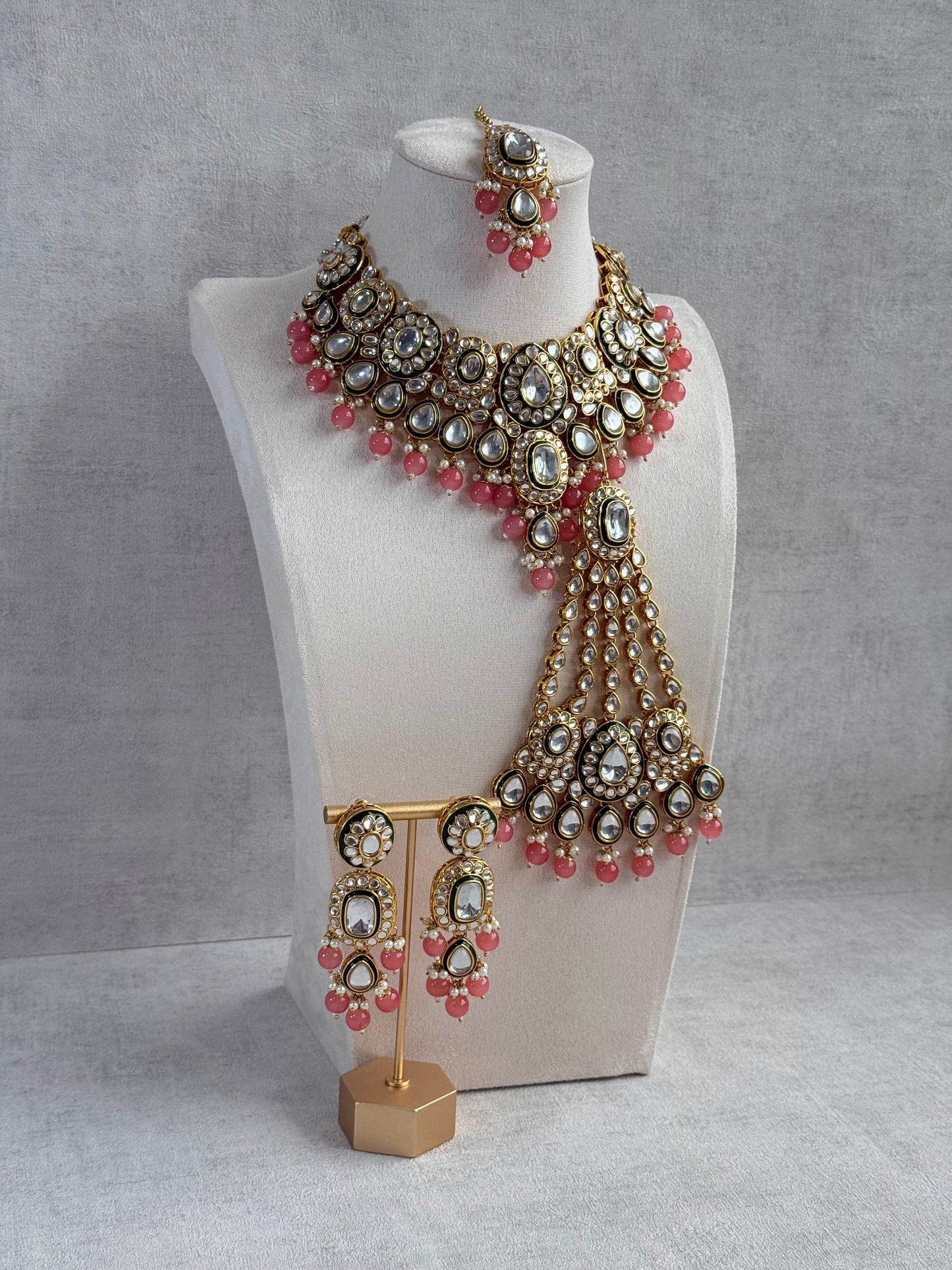 Ayura Designs Jashan Set with Necklace, Earrings, Tikka & Passa – Kundan Detailing, Pearl Drops & Blush Peach Beads