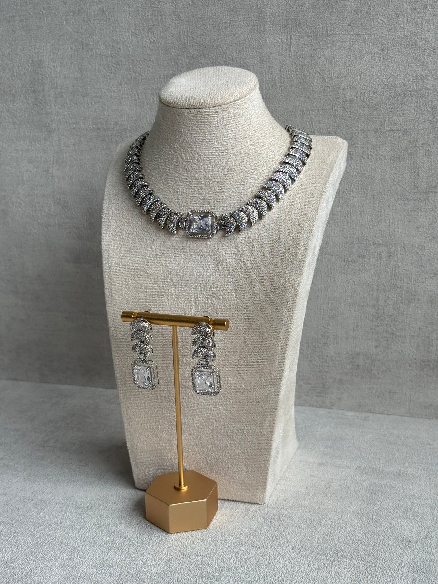 Ayura Designs Arabella Set – Silver Necklace & Earrings with Moissanite Stones