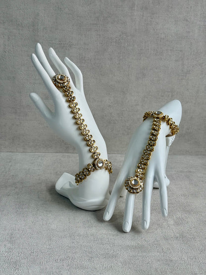 Ayura Designs Maura Haathphool – Antique Gold Hand Harness with Mirror-Cut Stones & Pearl Detailing