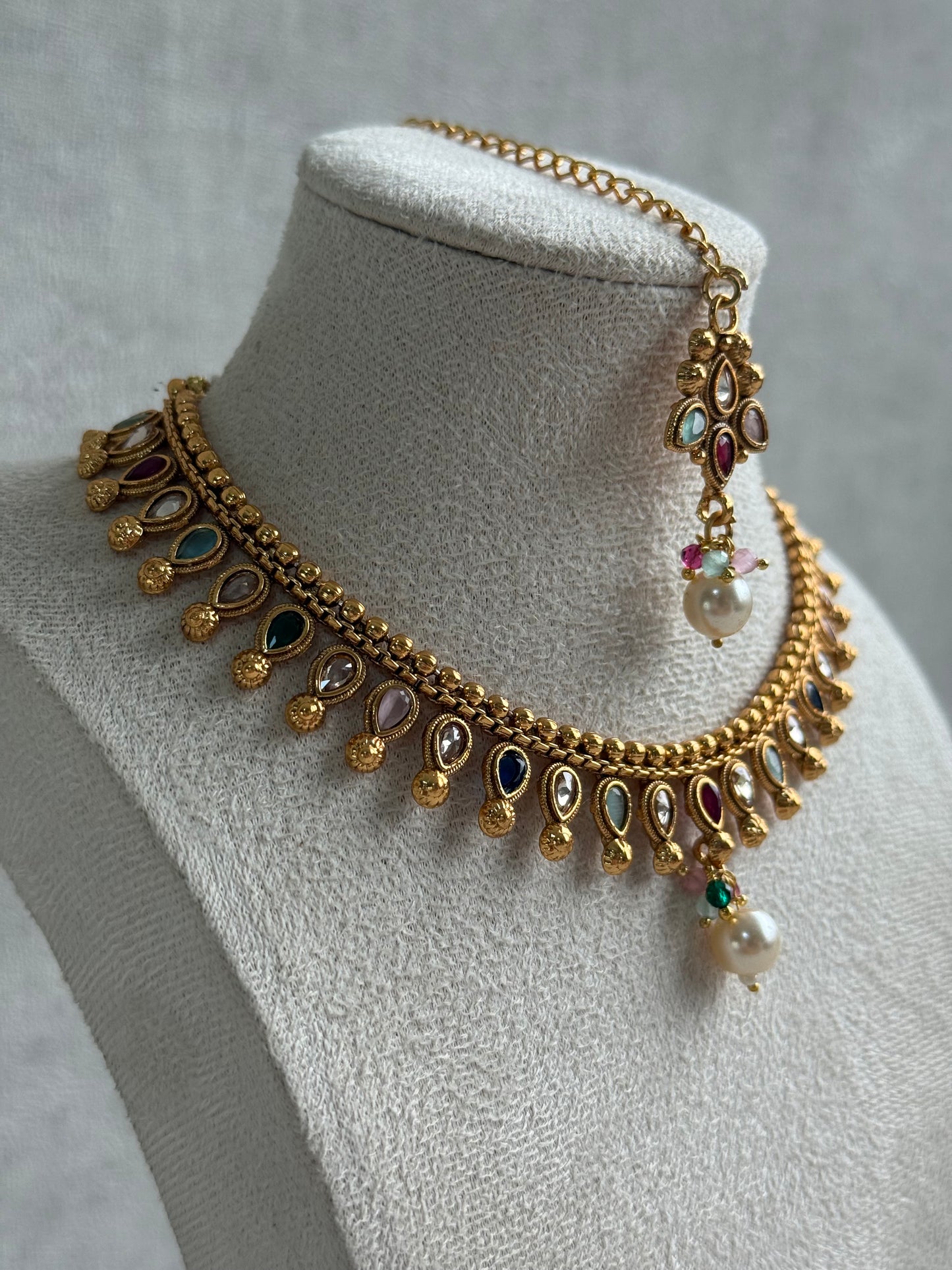 Ayura Designs Oorvi Set – Necklace, Earrings & Tikka with Mirror-Cut Multicolour Stones & Polished Gold Finish