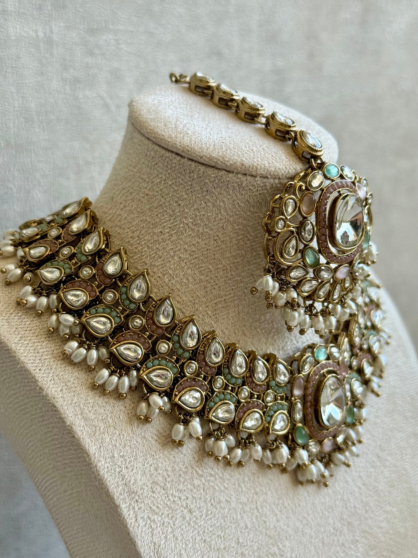 Ayura Designs Durriya Set with Earrings & Tikka – Antique Gold Finish, Mirror-Cut Stones & Pastel Pink, Mint & Ivory Enamel