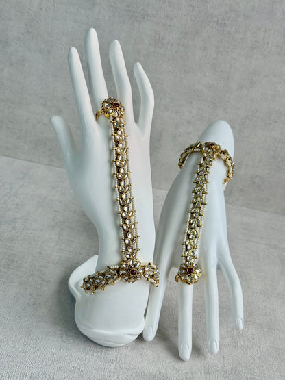 Ayura Designs Ruya Haathphool – Mirror-Cut Stones with Ruby Accents & Pearl Detailing