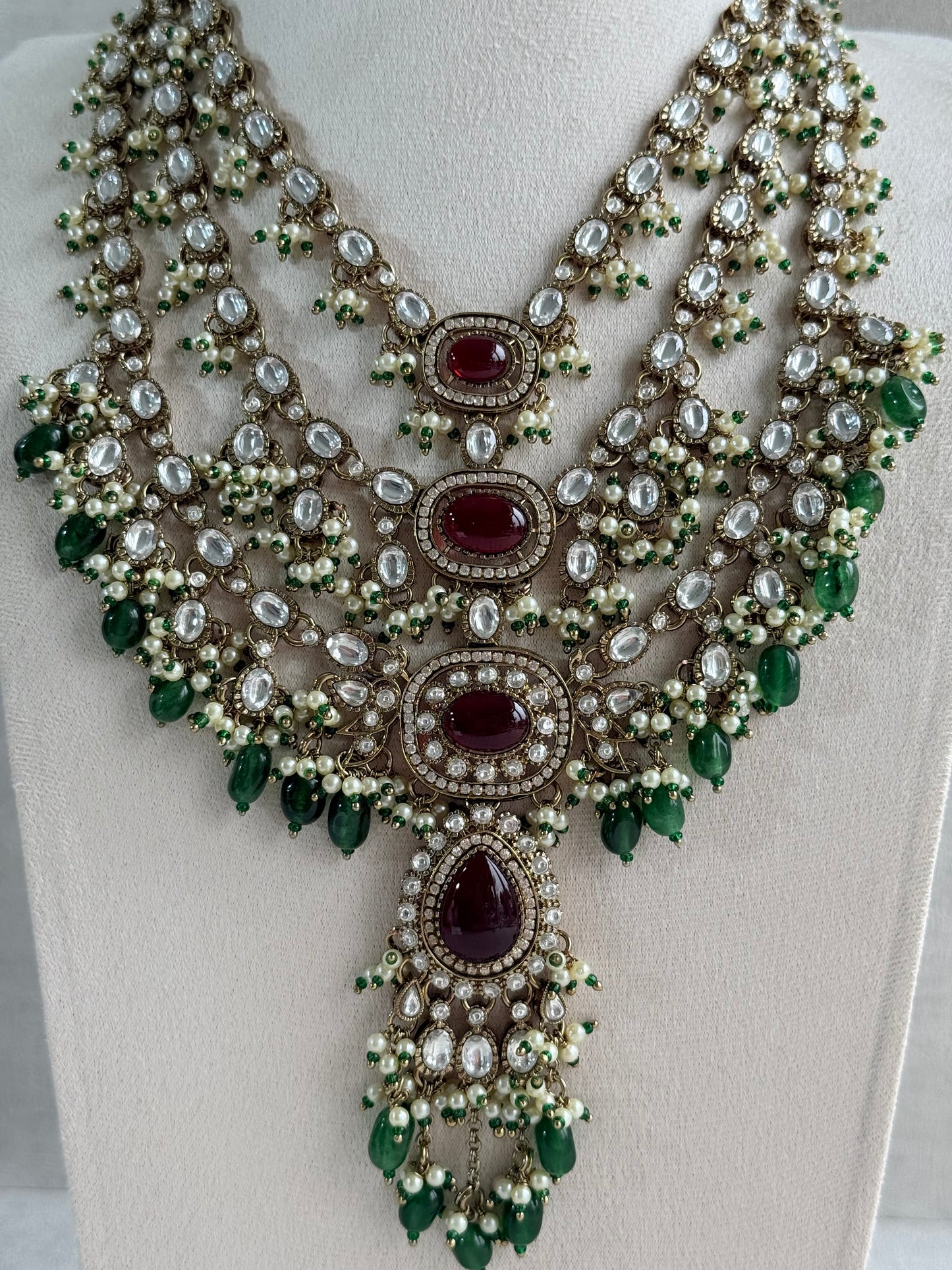 Ayura Designs Sahra Bridal Set with Earrings & Tikka – Ruby Red, Emerald Green, Kundan Stones & Pearls in Antique Gold Finish
