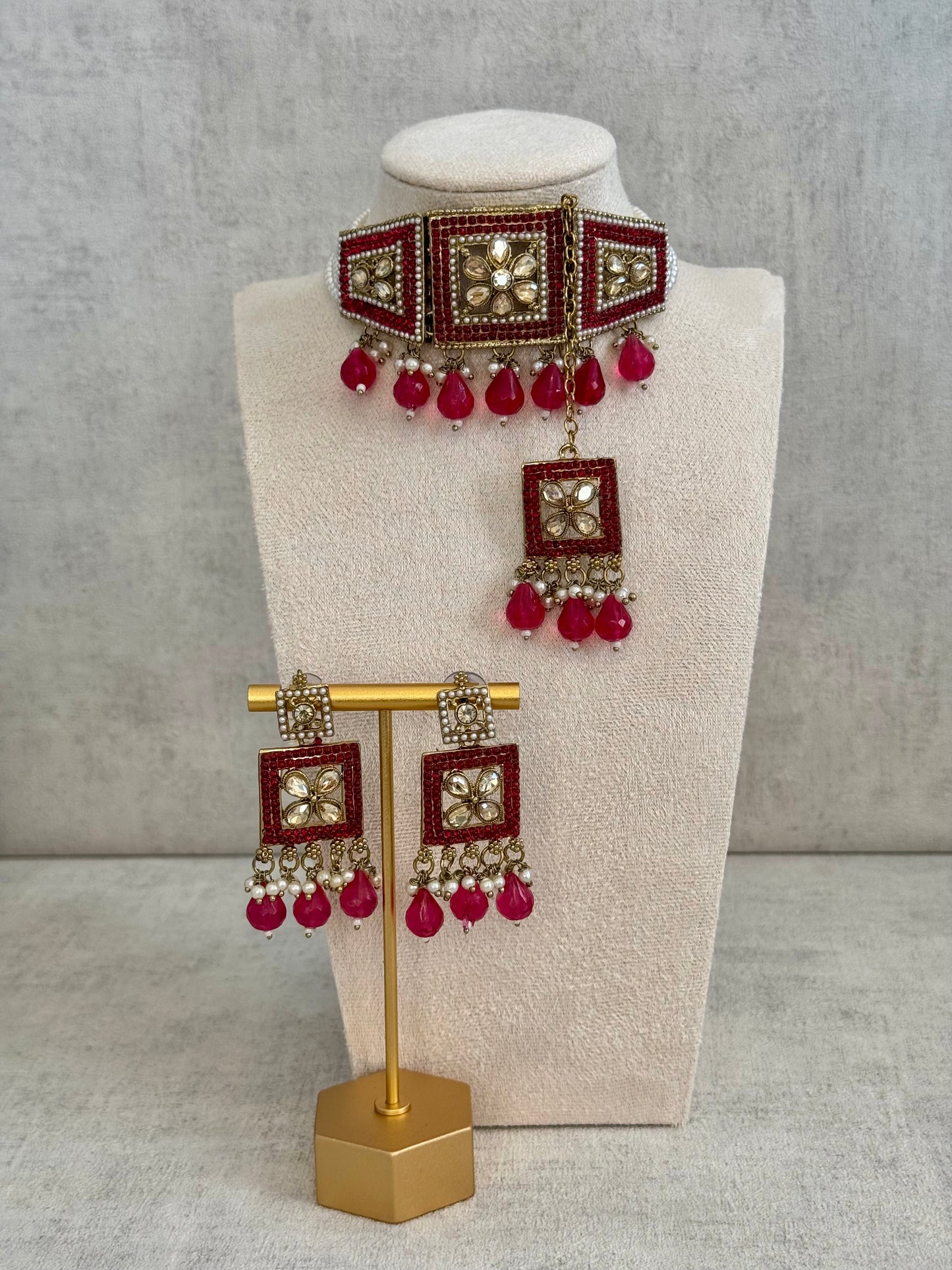 Ayura Designs Rehmat Set – Pearl & Pink Choker with Matching Earrings & Tikka, Adorned with Kundan and Pink Teardrop Beads