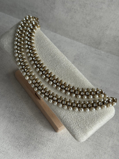 Ayura Designs Chandni Payals – Kundan Anklets with White Pearls & Antique Gold Finish