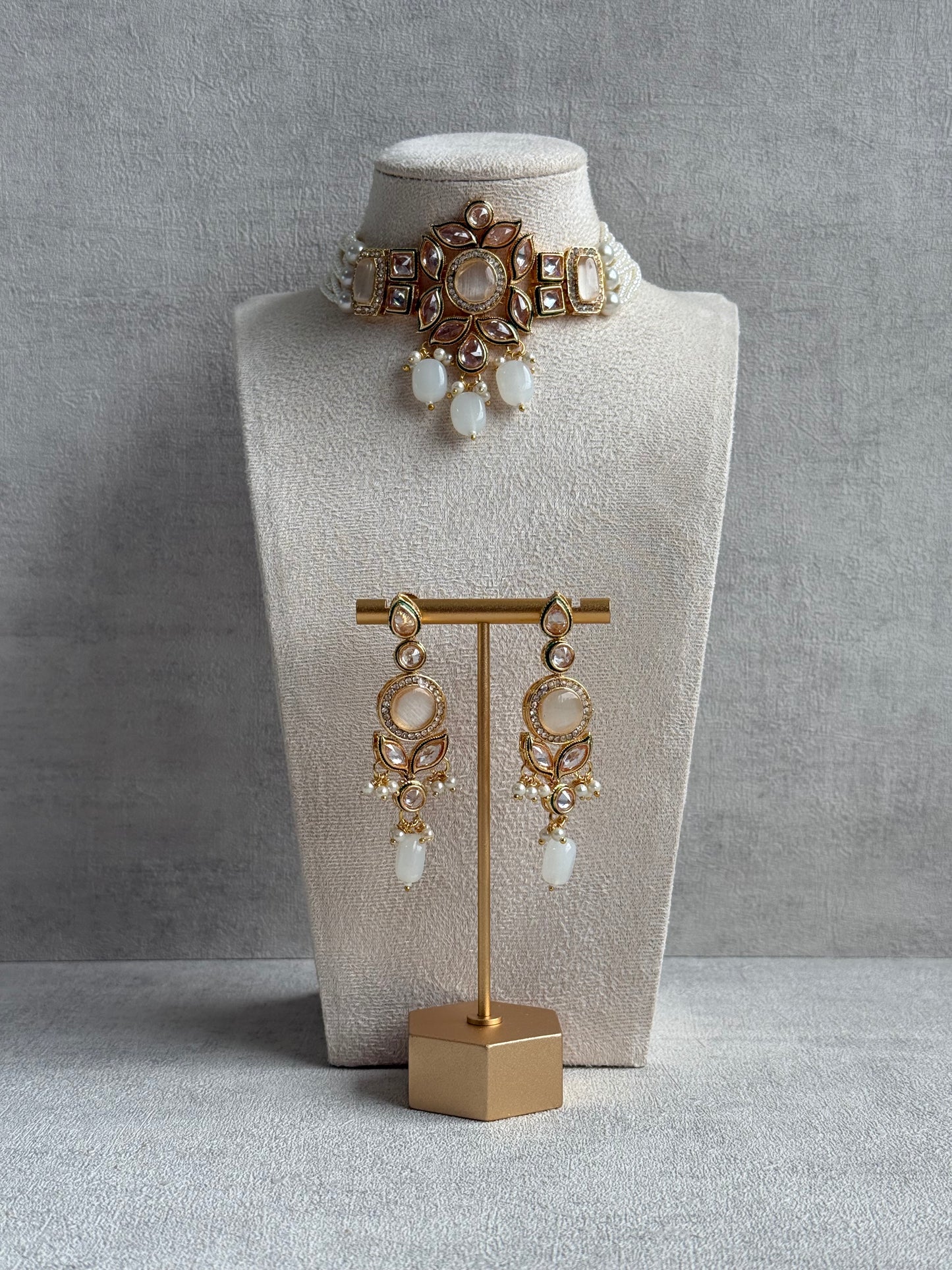 Ayura Designs Raaz Set – Choker & Earrings with Kundan Stones, Green Enamel Detailing & White Beads