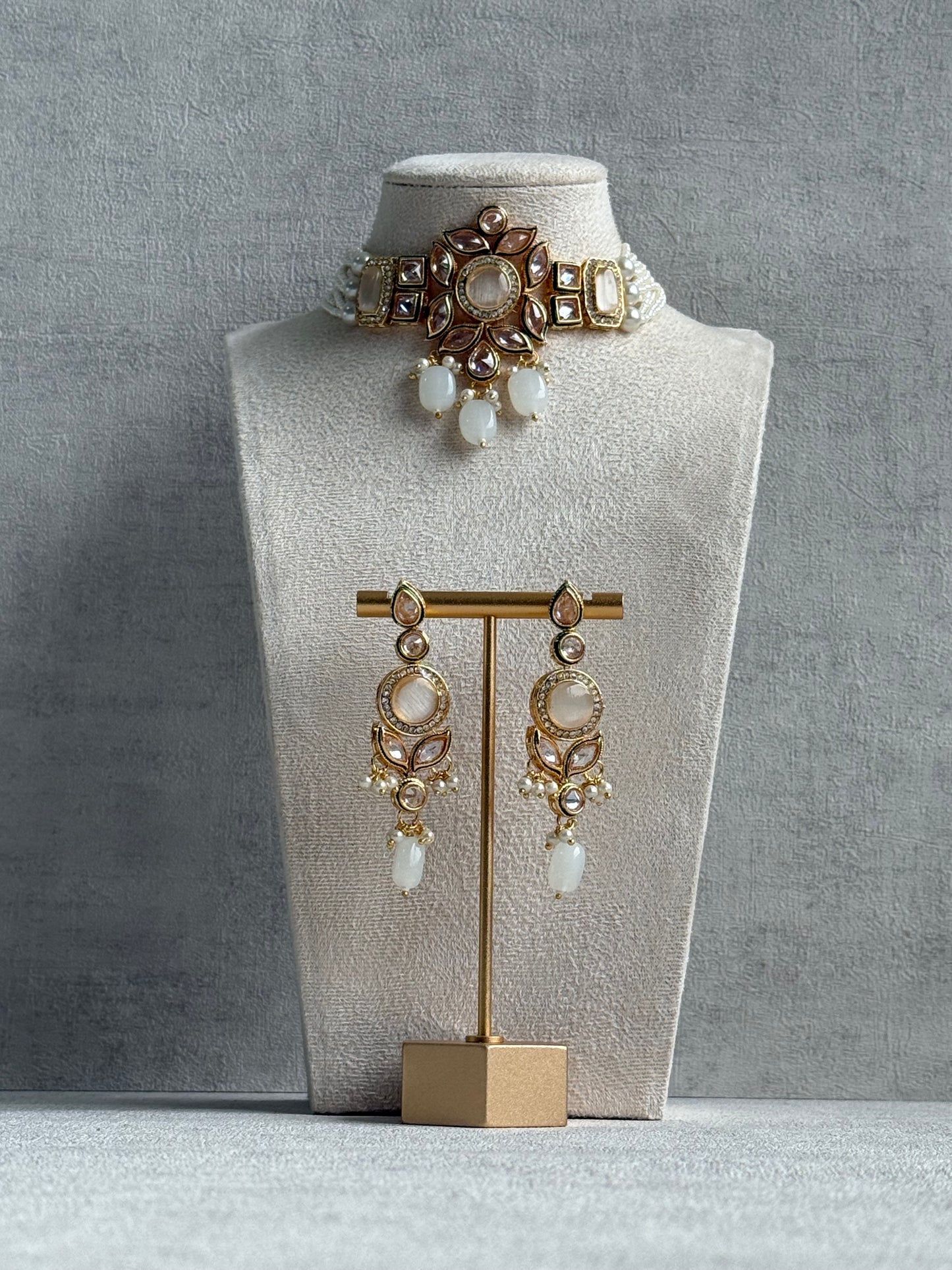 Ayura Designs Raaz Set – Choker & Earrings with Kundan Stones, Green Enamel Detailing & White Beads