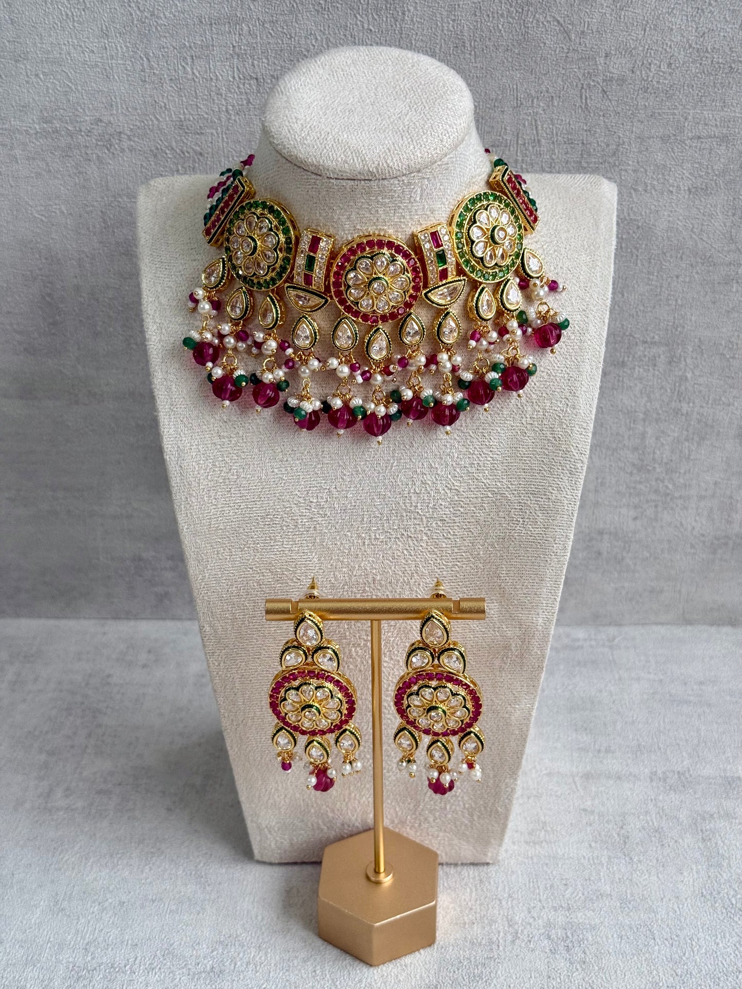 Ayura Designs Yasvi Set – Necklace & Earrings with Mirror-Cut Stones, Fuchsia Pink, Emerald Green & Pearl Detailing