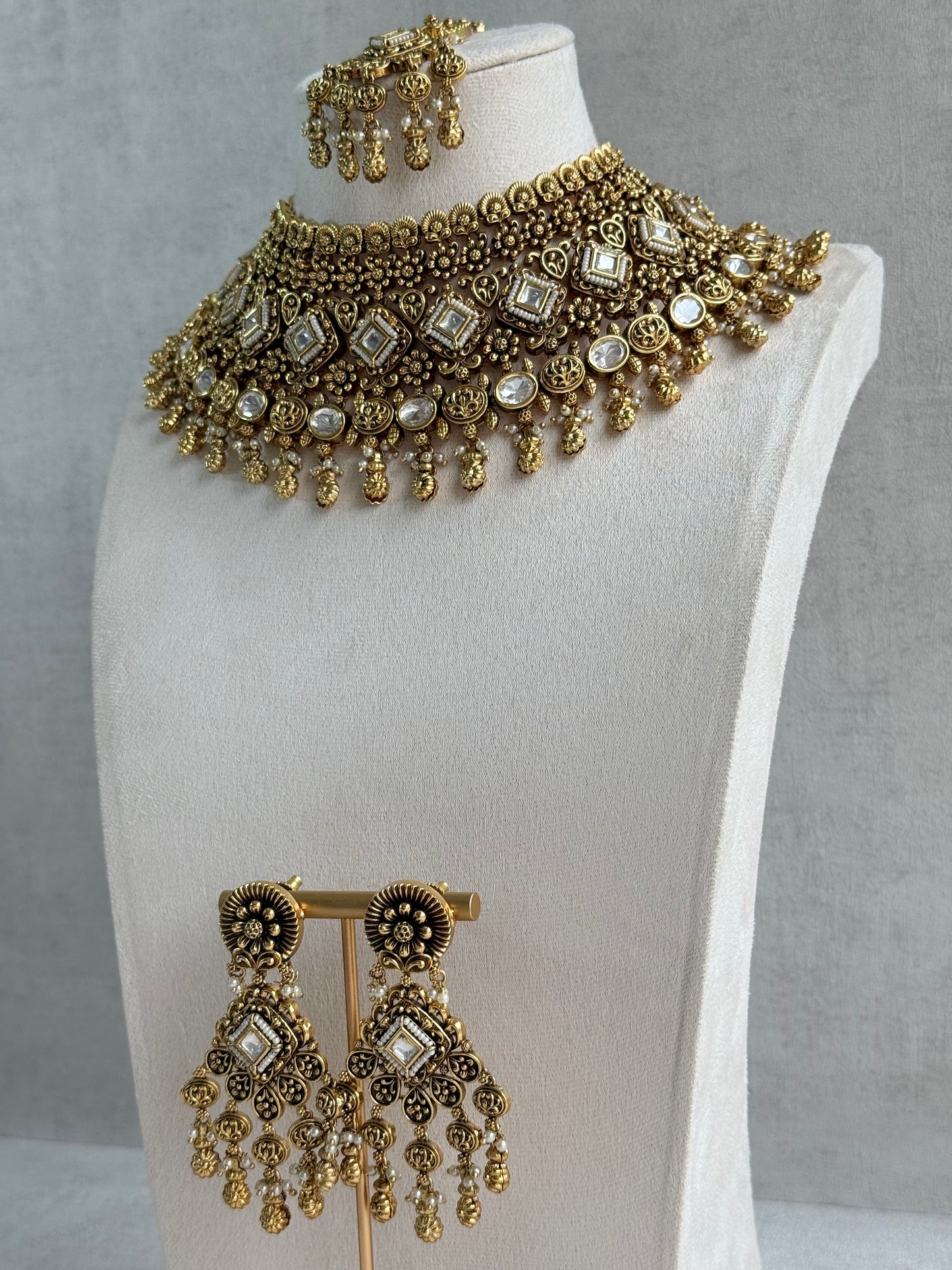 Ayura Designs Ehsaas Bridal Set with Earrings & Tikka – Kundan Stones, Pearls in Antique Gold Finish