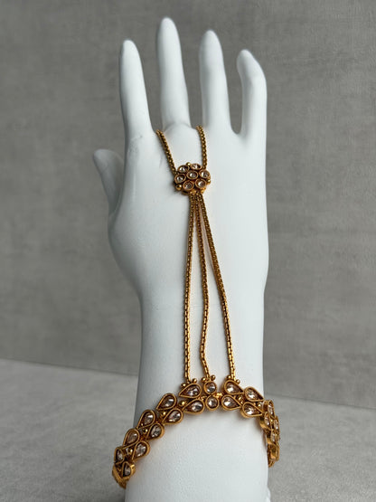 Ayura Designs Paru Haathphool – Single Hand Ornament with Kundan Detailing & Gold Finish
