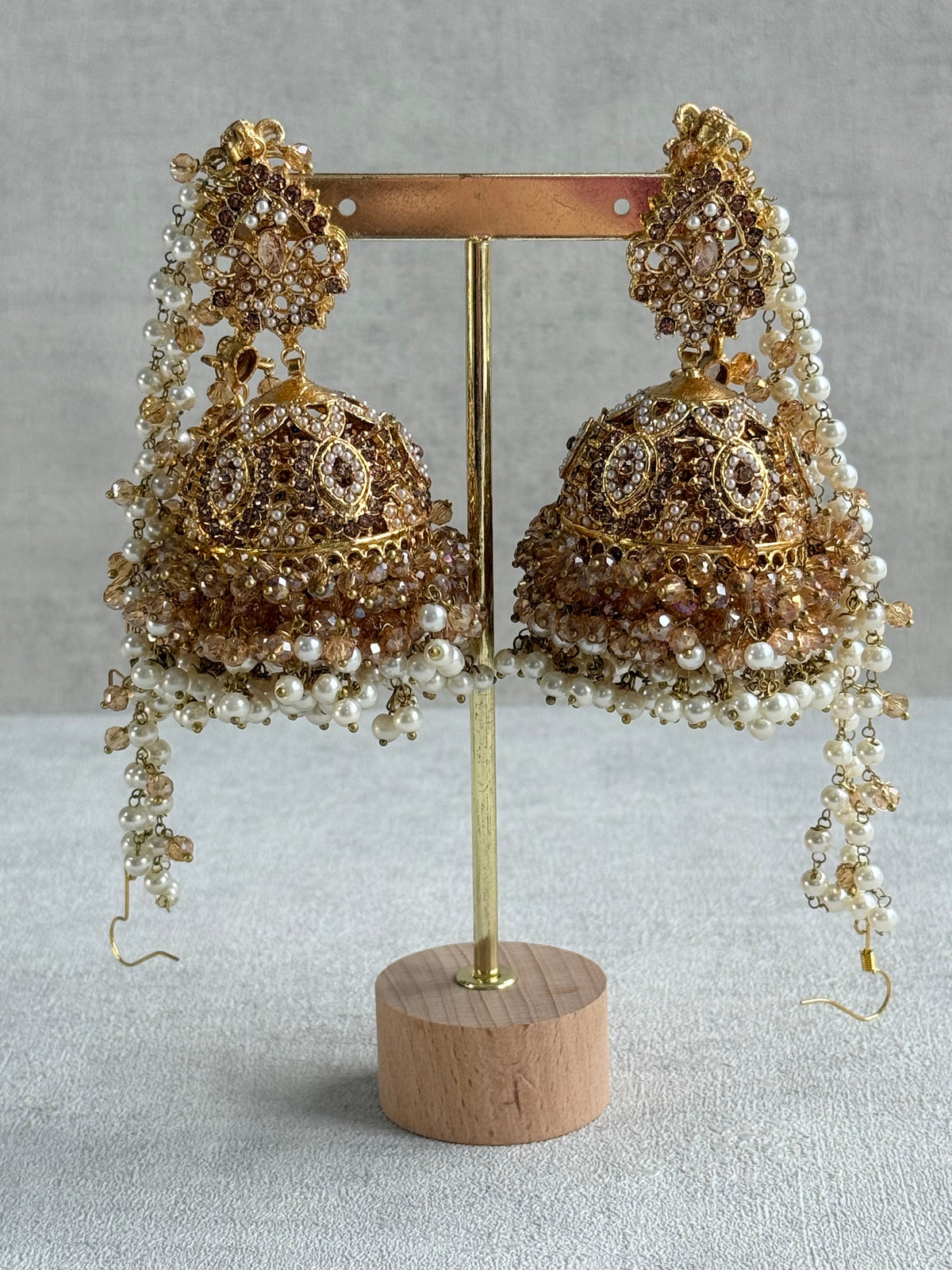 Ayura Designs Safia Tikka Set with Sahare Earrings – Champagne Gold Beads & Pearls