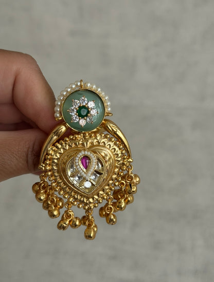 Ayura Designs Sorcha Adjustable Ring – Pistachio Green Enamel, Pearl Detailing, Antique Gold & Mirror-Cut Stones