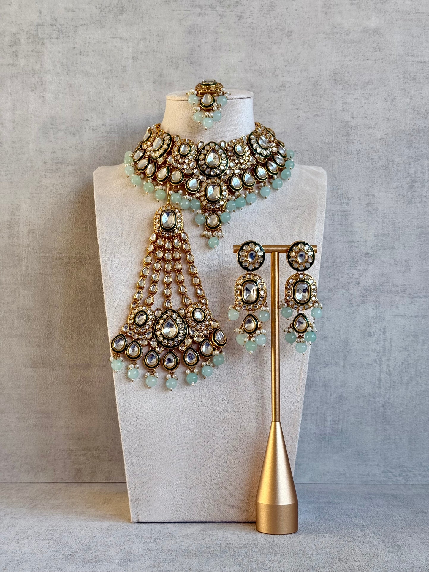 Ayura Designs Jashan Set with Necklace, Earrings, Tikka & Passa – Kundan Detailing, Pearl Drops & Soft Mint Green Beads