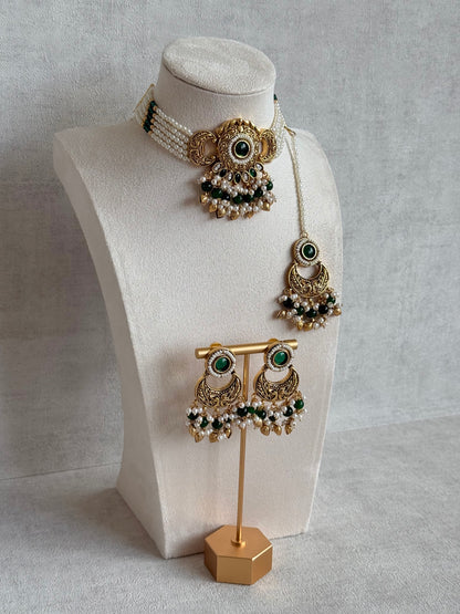 Ayura Designs Mehr Choker Set with Earrings & Tikka – Emerald Green Stones, Pearl Beads, Pearl Strands & Antique Gold Finish