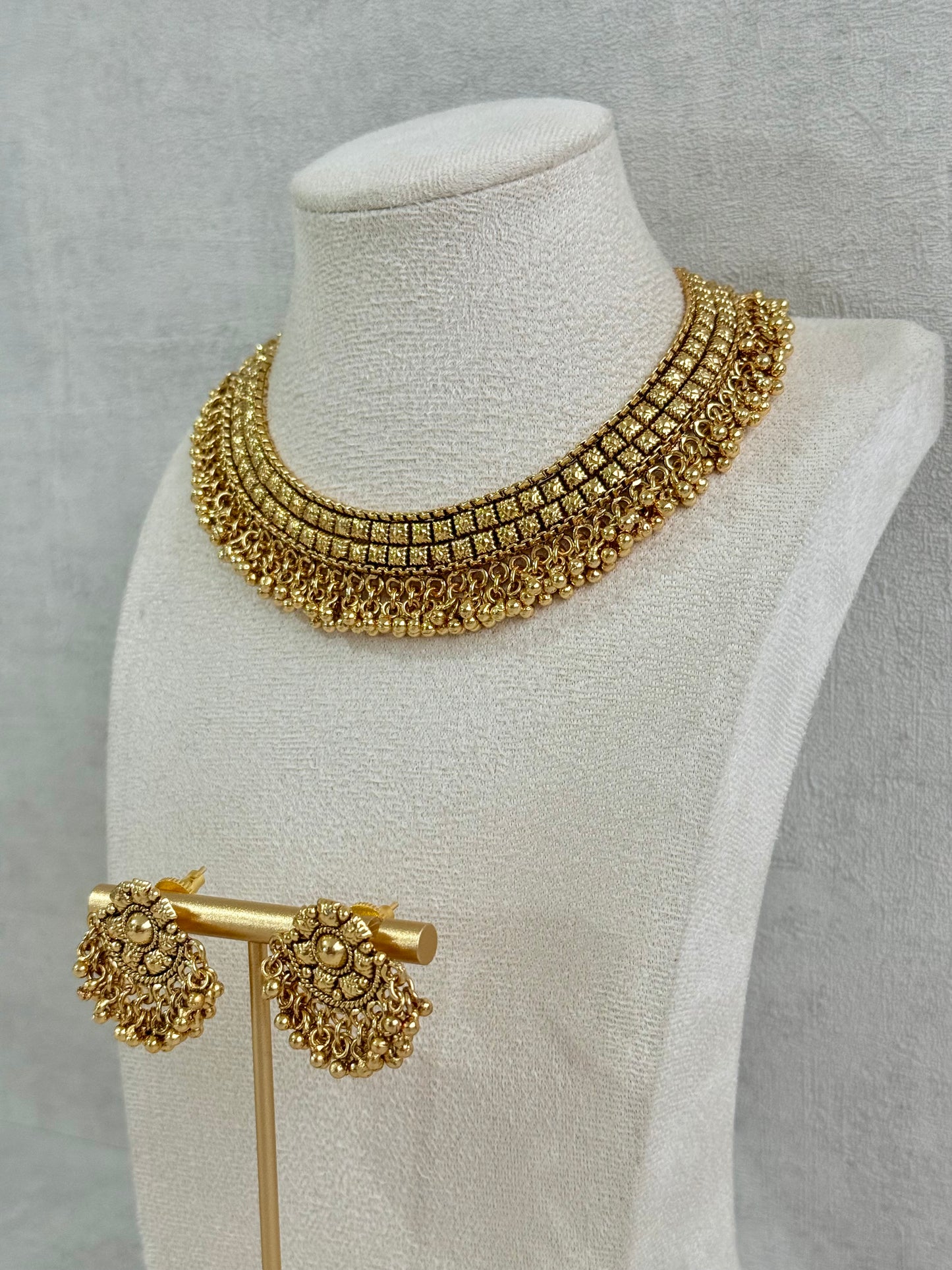 Ayura Designs Ranya Set – Antique Gold Necklace with Stud Earrings & Ghungroo Detailing