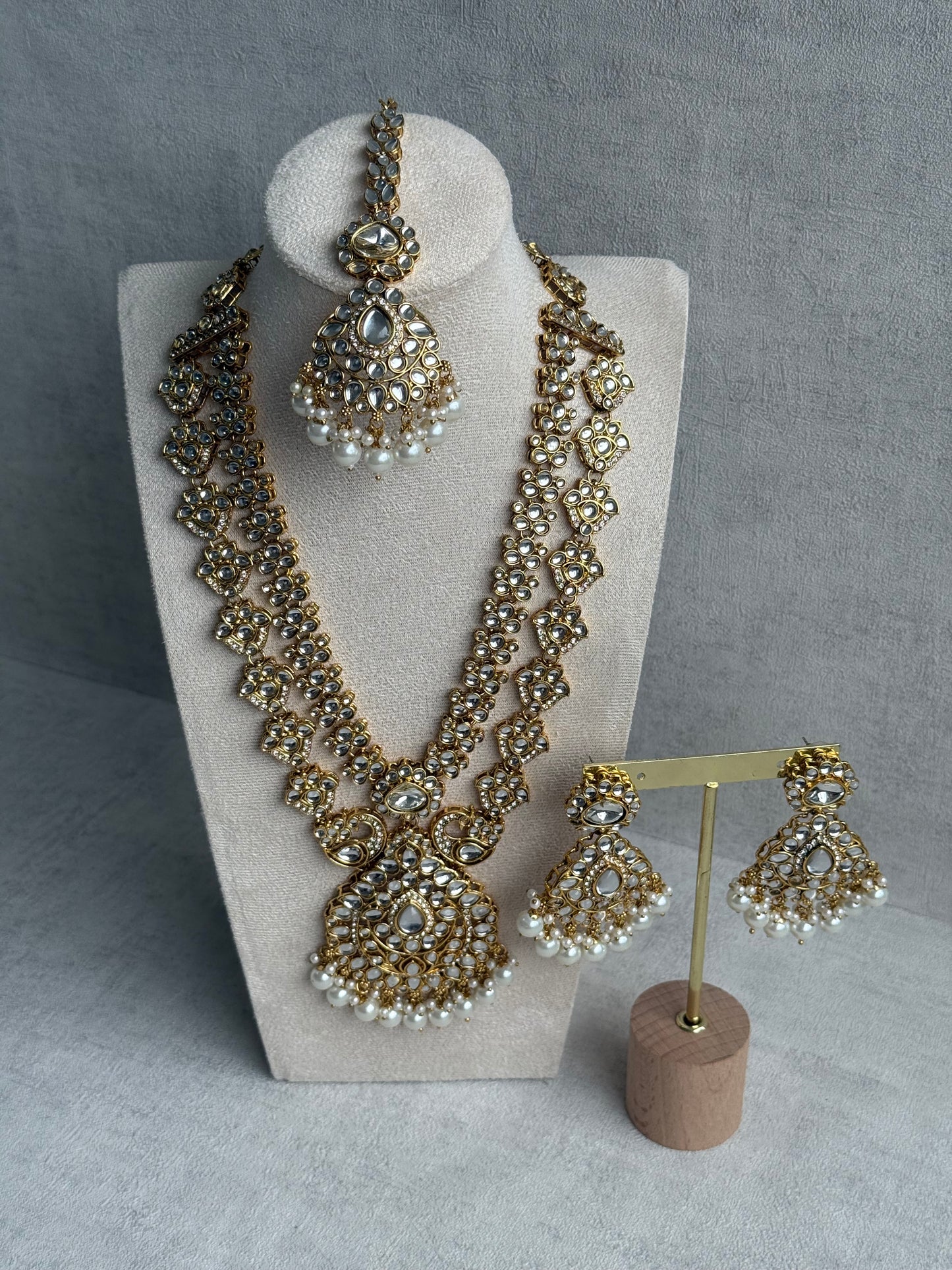 Ayura Designs Javeria Set with Earrings & Tikka – Ivory Pearls, Mirror Kundan & Gold Finish