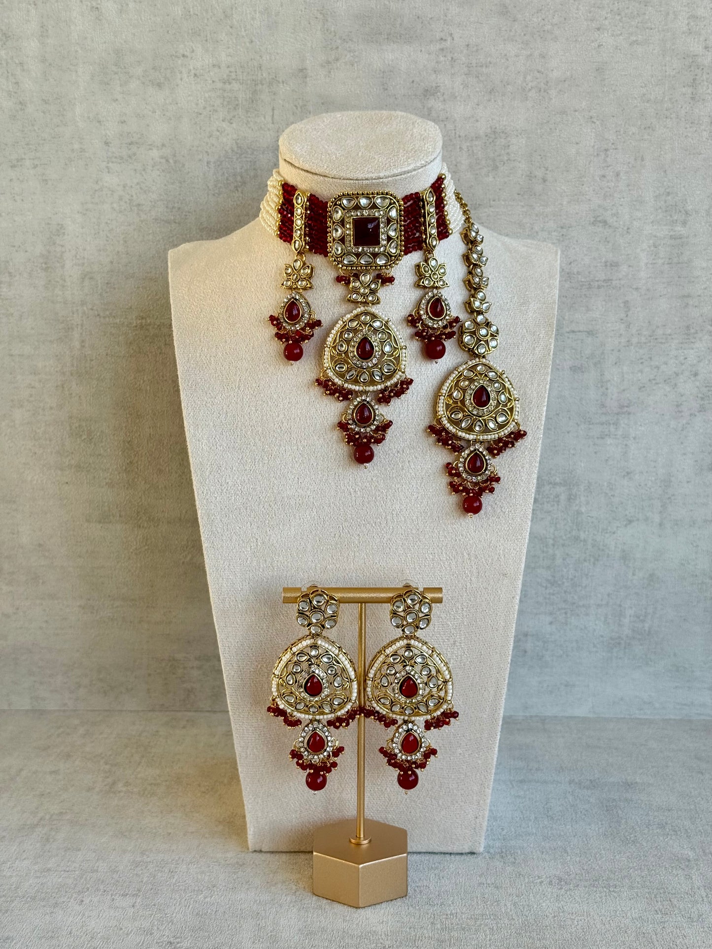 Ayura Designs Zarmeen Choker Set with Earrings & Tikka – Mirror-Cut Stones, Antique Gold Finish and Ruby Red Beads