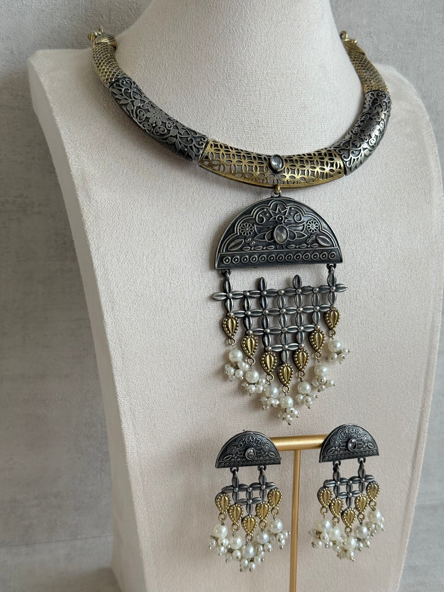 Ayura Designs Dhoop Necklace Set with Earrings – Dual Tone Oxidised Necklace with Lattice Pendant & Pearl Detailing