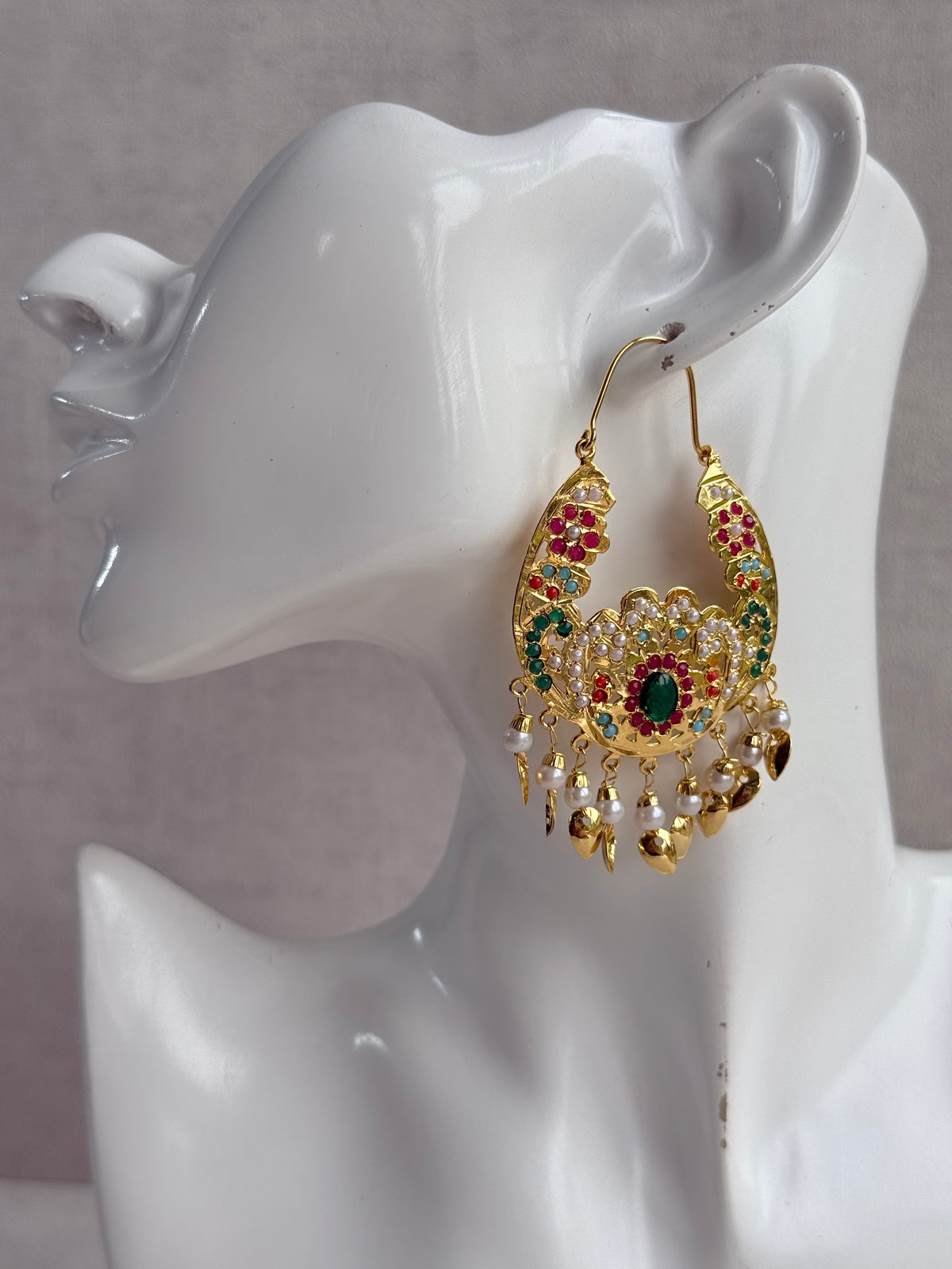 Ayura Designs Nimrat Balis – Emerald Green & Multicolour Stones, Ivory Pearl Beads & Pippal Patti, Gold Finish
