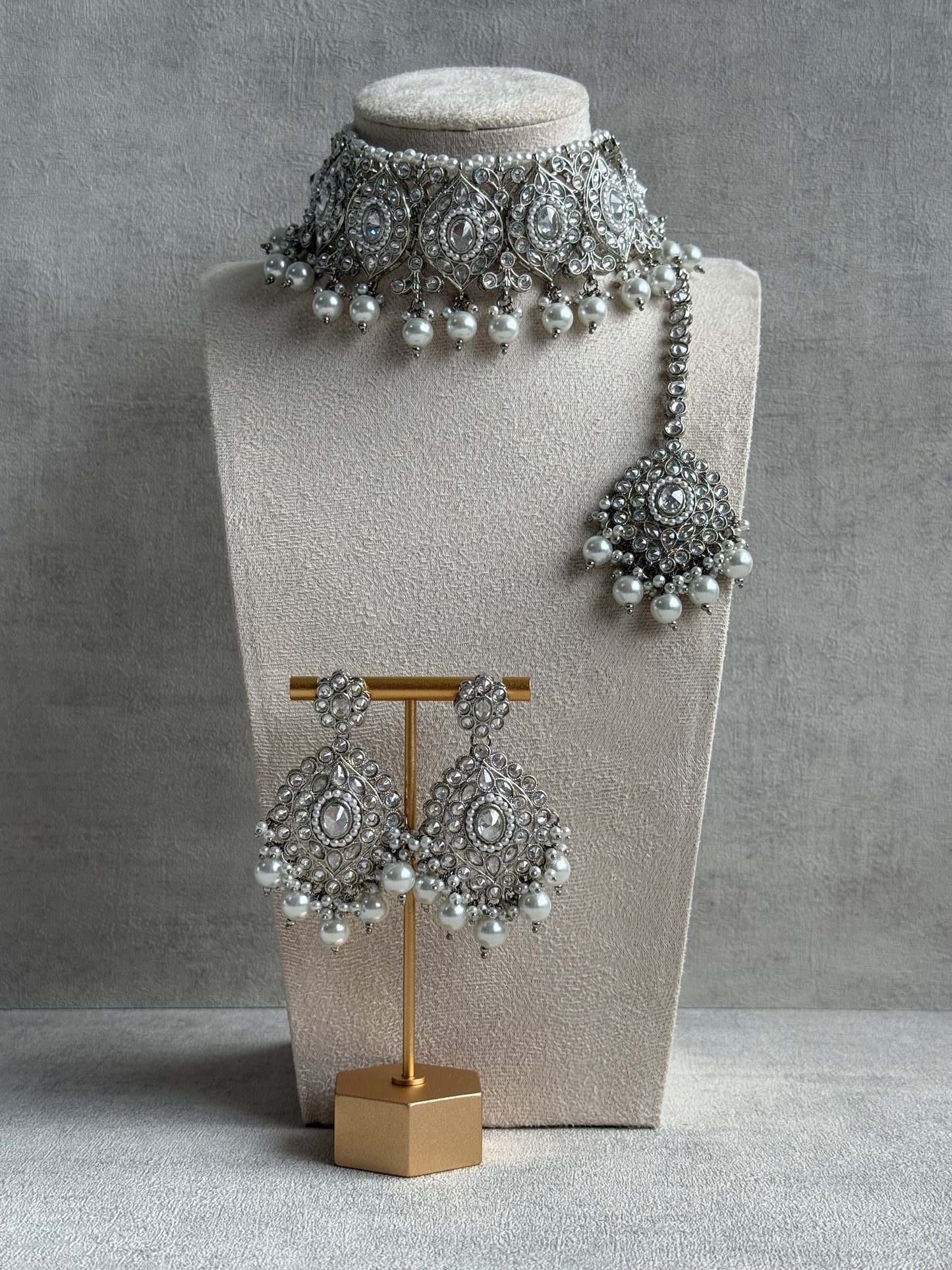 Ayura Designs Palki Set – Choker, Earrings & Tikka with Mirror-Cut Stones, Pearl Detailing & Silver Finish
