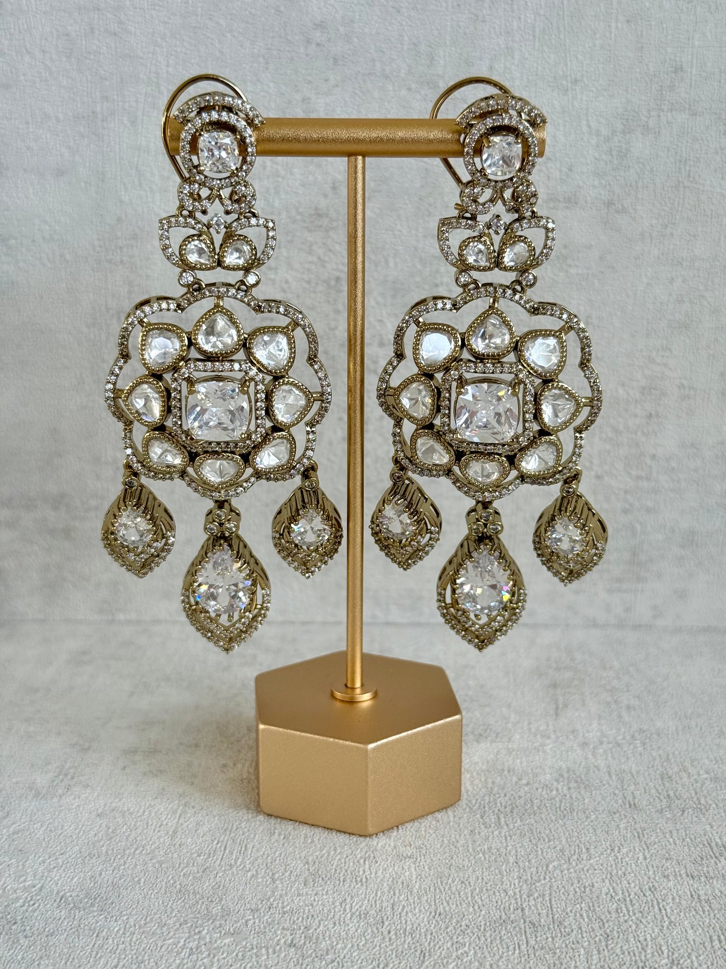 Ayura Designs Kiyah Bridal Set with Necklace, Earrings & Tikka – Moissanite Stones with Antique Gold Finish