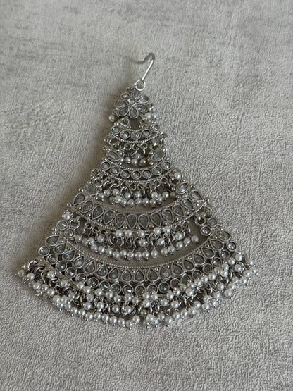 Ayura Designs Nia Jhoomar Passa – Antique Silver with Mirror-Cut Stones & Pearl Fringe Detailing