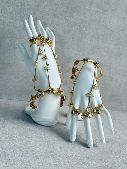 Ayura Designs Chand Haathphool – Antique Gold Hand Harness with Kundan-Style Mirror-Cut Stones & Pearl Detailing