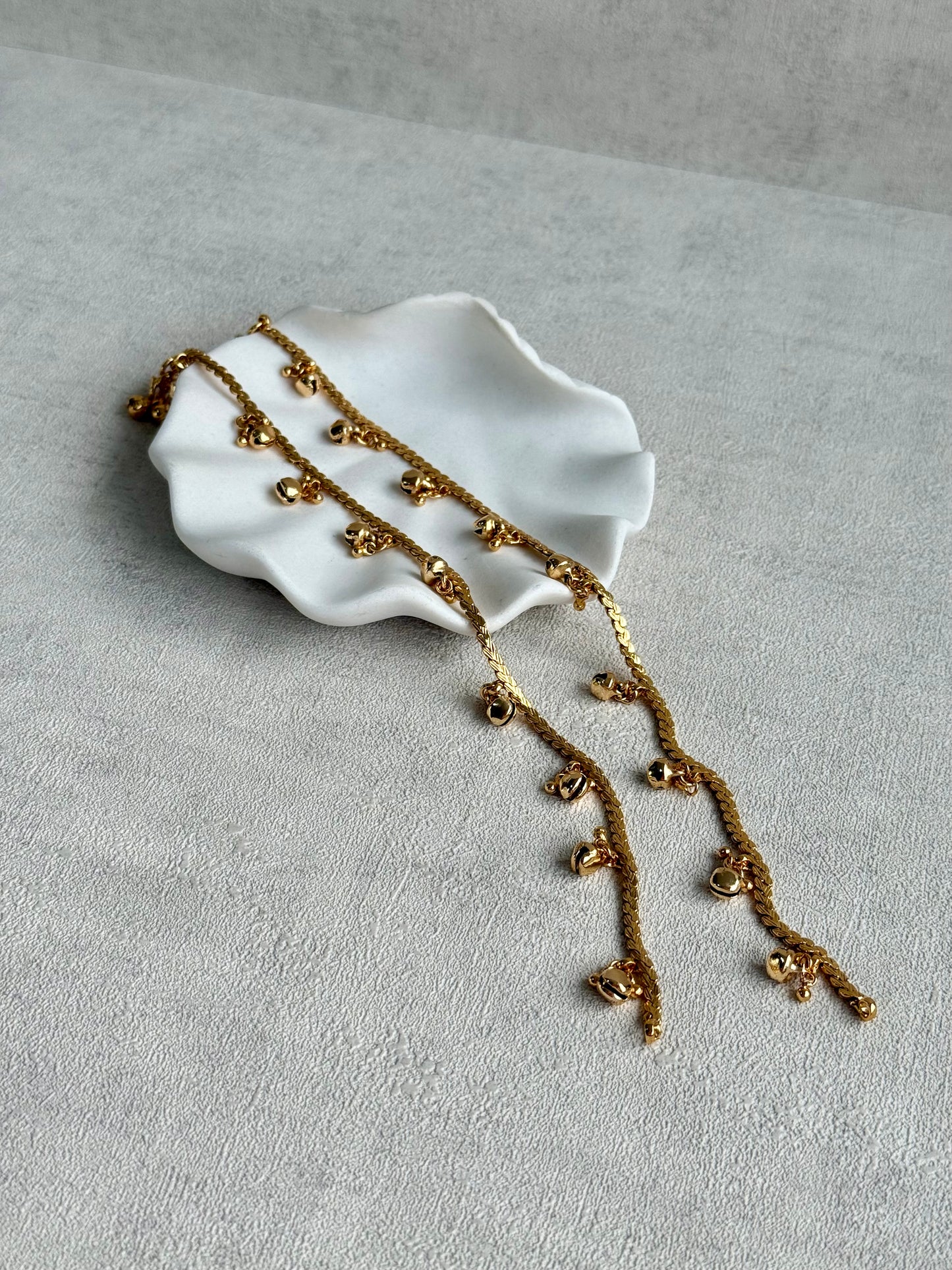 Ayura Designs Chameli Payals – Gold-Toned Anklets with Ghungroo Detailing