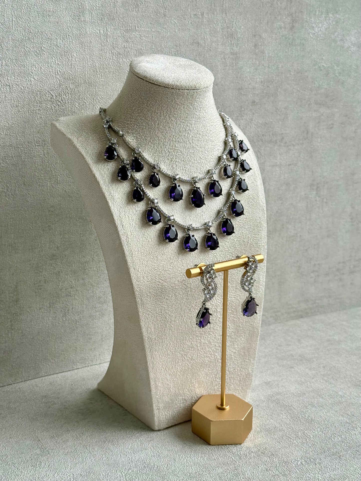 Ayura Designs Nida Set with Necklace & Earrings – Amethyst Purple Stones, Diamond-Cut Detailing & Silver Finish