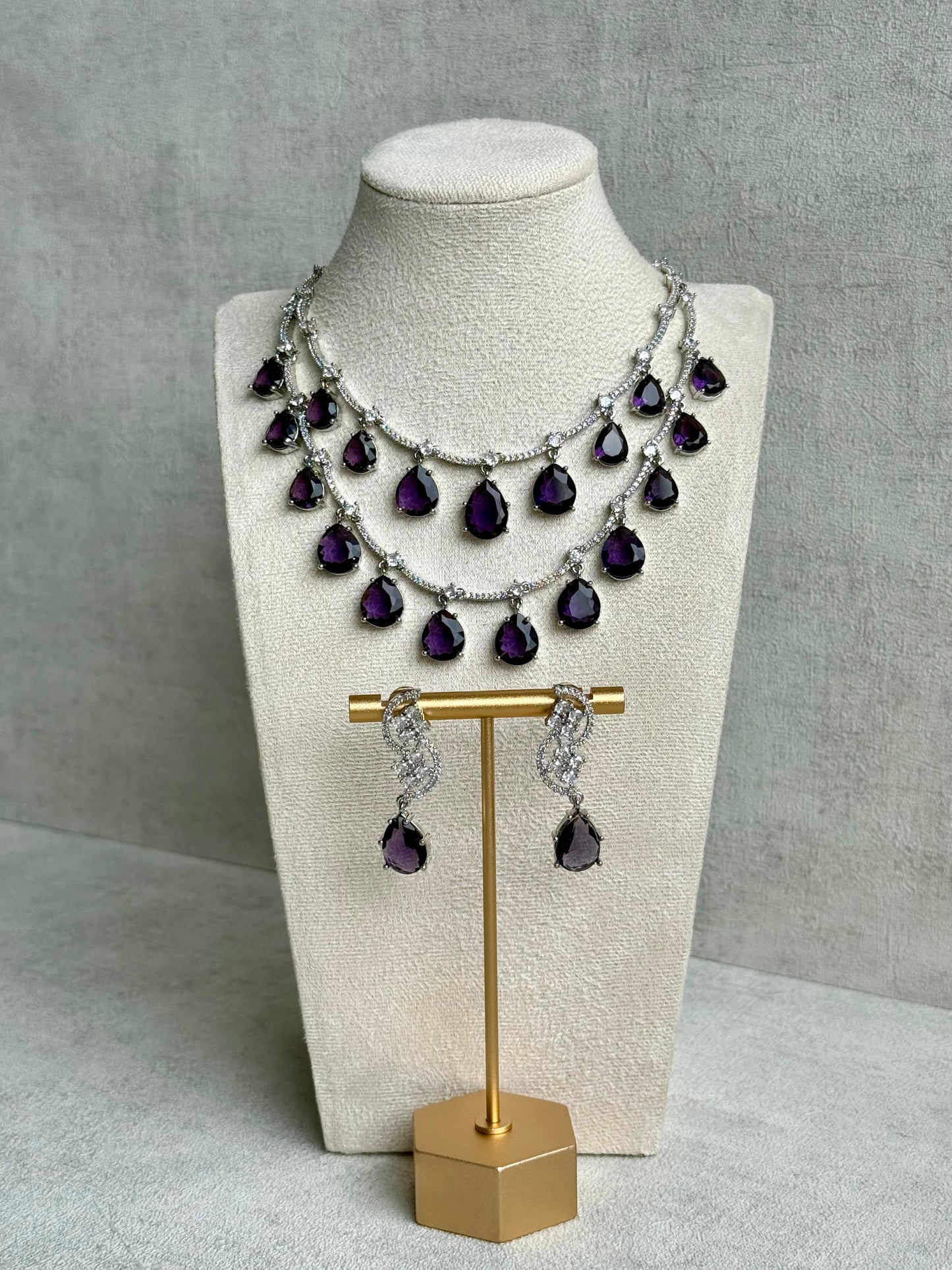 Ayura Designs Nida Set with Necklace & Earrings – Amethyst Purple Stones, Diamond-Cut Detailing & Silver Finish