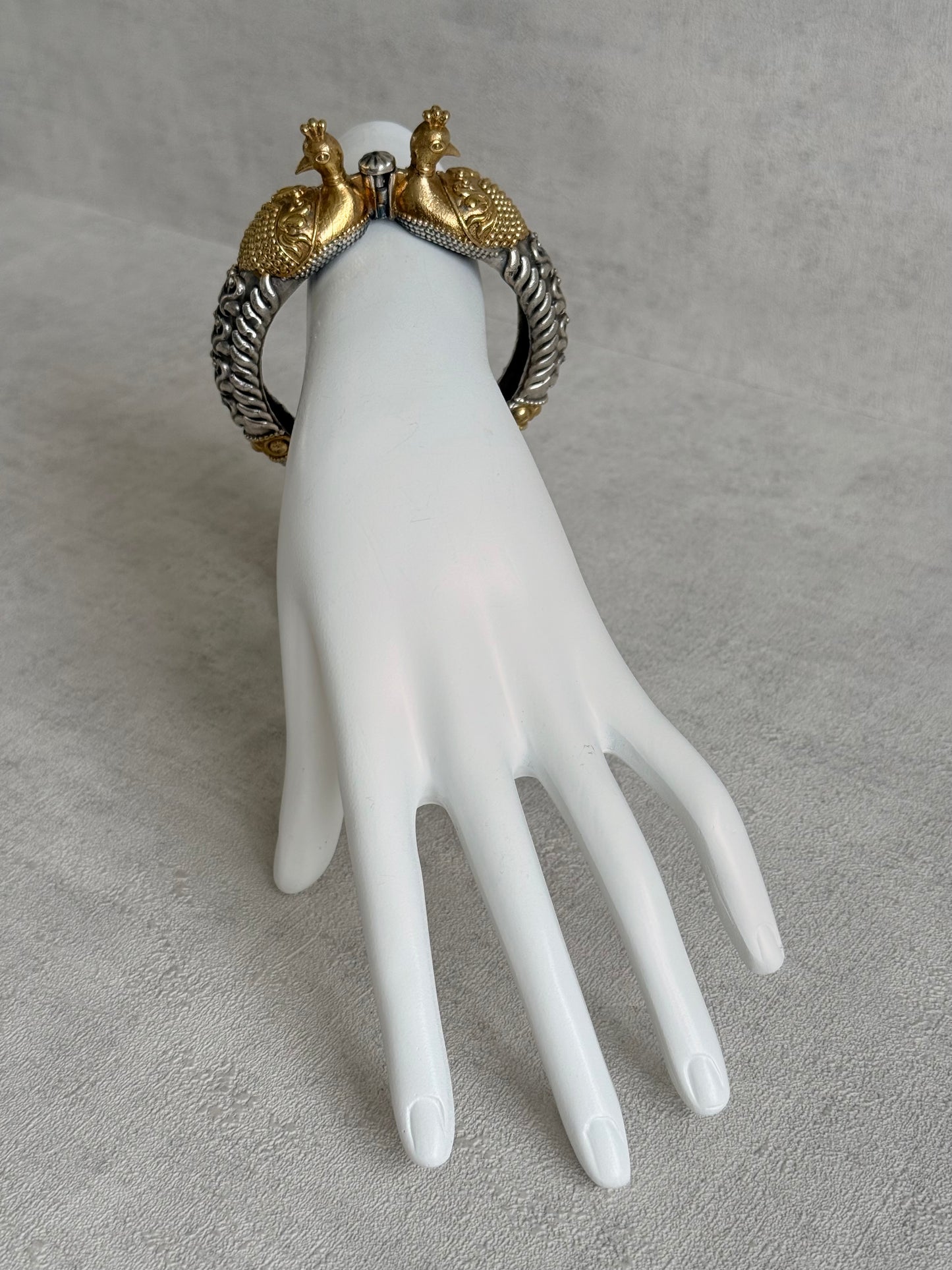 Ayura Designs Aayra Peacock Kangan Bracelet – Dual Tone Twin Peacock Design with Bird Motif Detailing