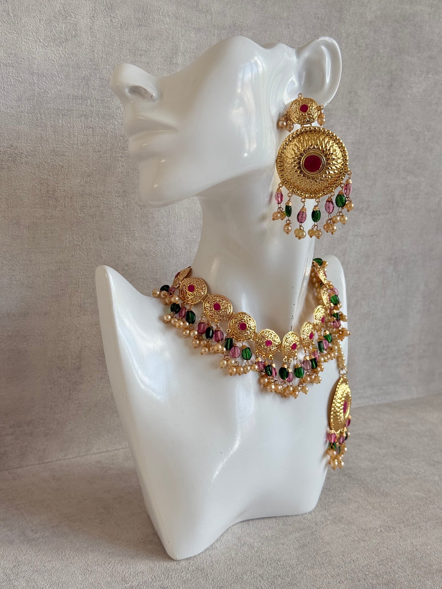 Ayura Designs Jyoti Set with Earrings & Tikka – Gold Disc Necklace with Ruby Pink, Emerald Green & Pearl Detailing