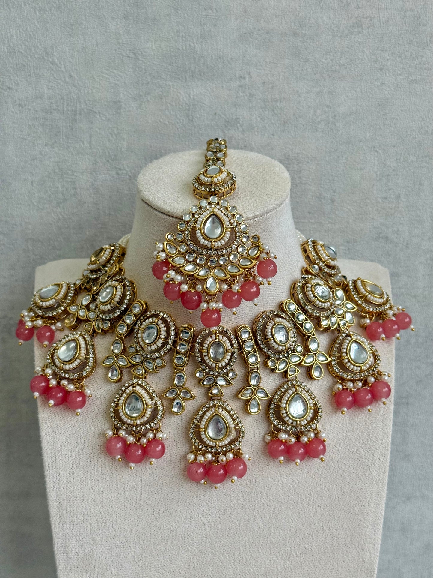 Ayura Designs Janvi Set with Necklace, Earrings & Tikka – Kundan Detailing, Peach Beads & Pearls Drops
