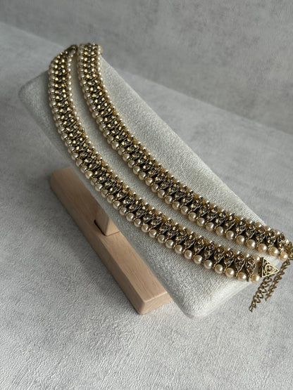 Ayura Designs Chandni Payals – Kundan Anklets with Ivory Pearls & Antique Gold Finish
