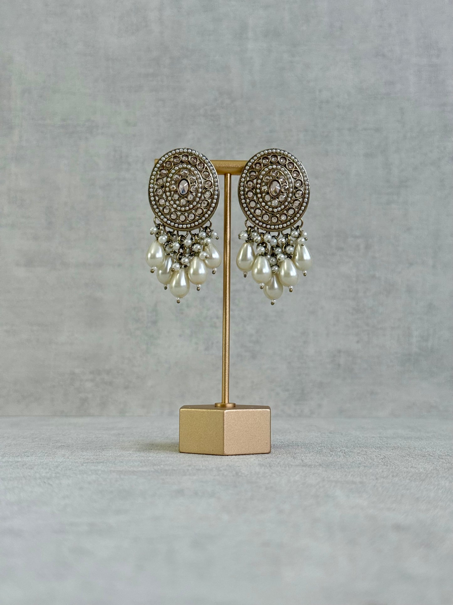 Ayura Designs Aynoor Bloom Circle Earrings – Antique Gold Finish with Mirror-Cut Stones & Pearl Drops