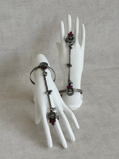Ayura Designs Ishaana Haathphool Set of 2 – Oxidised Silver Hand Harness with Ruby Pink Stones & Ghungroo Detailing