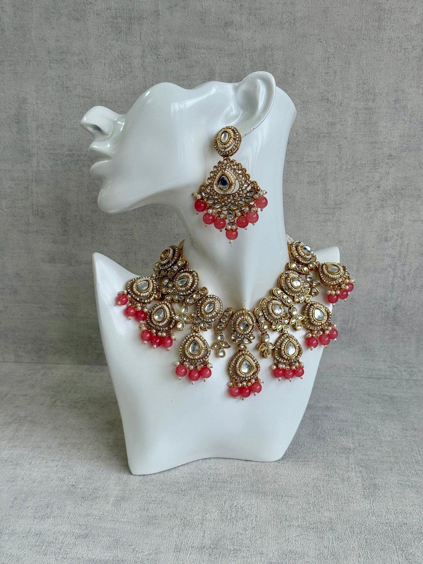 Ayura Designs Janvi Set with Necklace, Earrings & Tikka – Kundan Detailing, Peach Beads & Pearls Drops