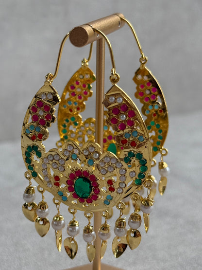 Ayura Designs Nimrat Balis – Emerald Green & Multicolour Stones, Ivory Pearl Beads & Pippal Patti, Gold Finish