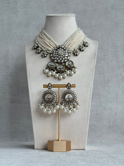 Ayura Designs Callie Set with Earrings – Ivory Pearl & Jadau Detailing