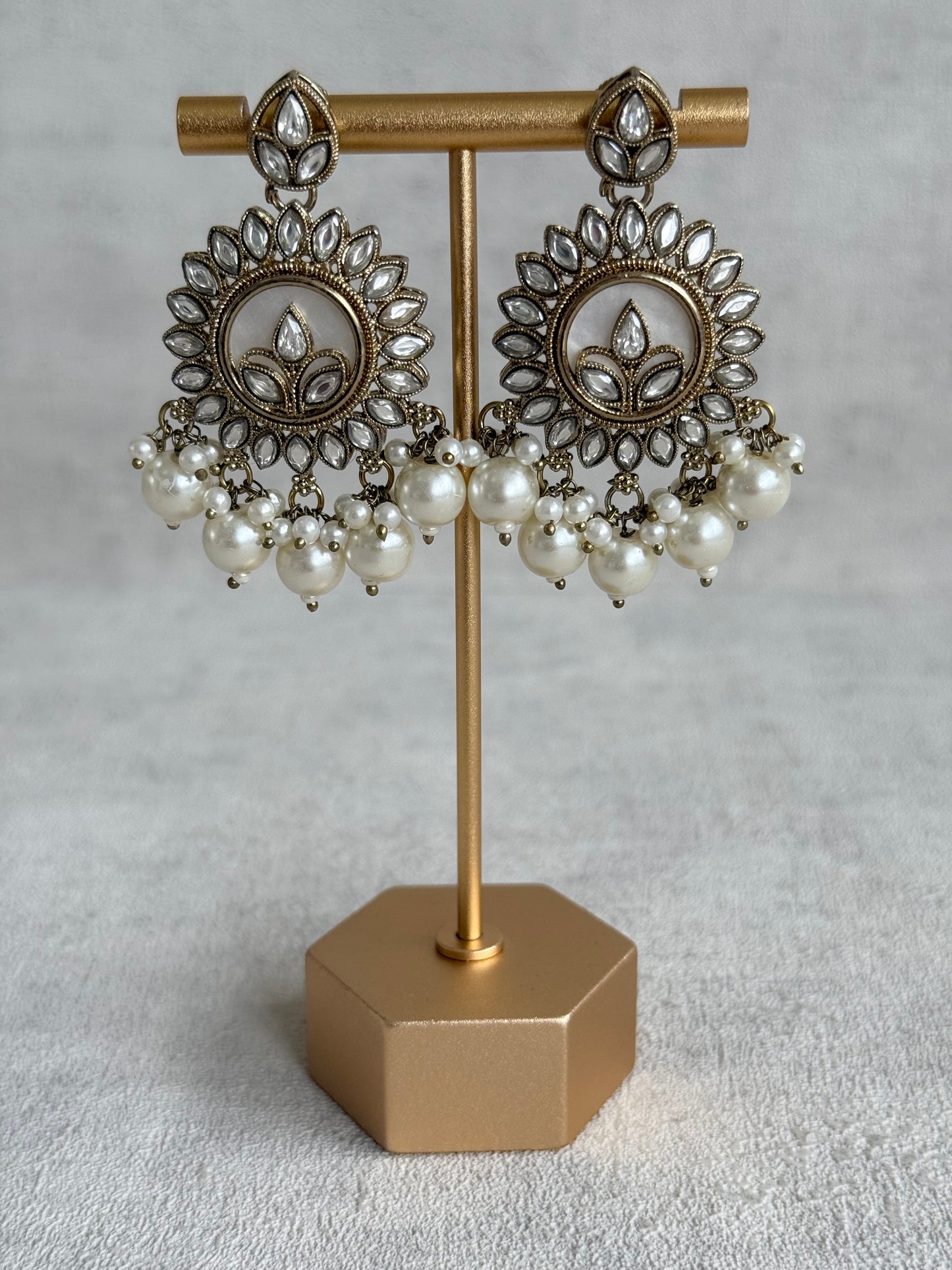 Ayura Designs Callie Set with Earrings – Ivory Pearl & Jadau Detailing