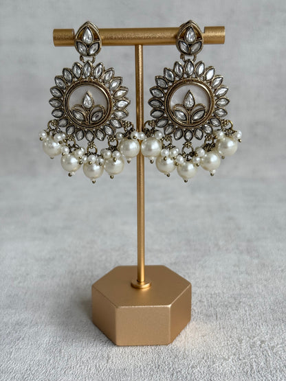 Ayura Designs Callie Set with Earrings – Ivory Pearl & Jadau Detailing